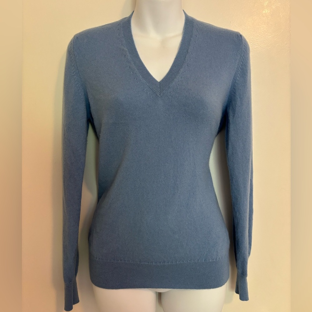 John Laing Scottish Cashmere V-neck Sweater